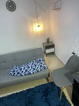 Snapshot of samxx_muscle chatting on April 2026 01:27:02 PM samxx muscle online show from April 2026 01:27:02 PM