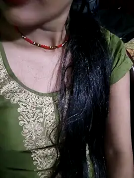 Eshwari Chopra online show from April 2026 04:27:01 PM