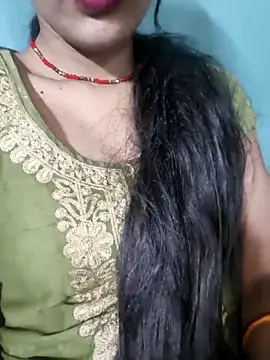 Snapshot of Eshwari_Chopra chatting on April 2026 02:47:01 PM Eshwari Chopra online show from April 2026 02:47:01 PM
