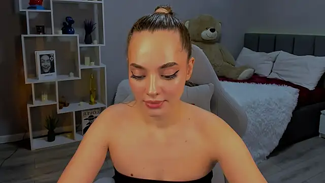 MelanieAlves online show from November 2025 06:08:01 PM