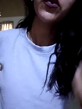 Camilitah online show from March 2026 11:37:01 AM