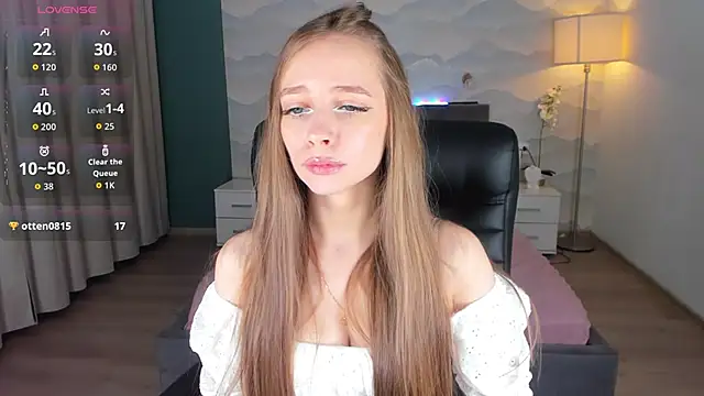 Amy Waynee online show from October 2025 11:38:01 PM