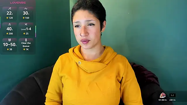 Elaine87  online show from November 2025 09:35:02 PM