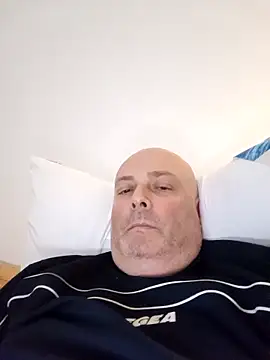 Alexis Bull online show from March 2025 02:46:02 PM