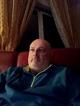 Alexis Bull online show from March 2026 11:37:01 PM