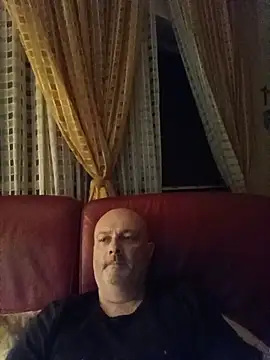 Alexis Bull online show from July 2026 10:48:01 PM
