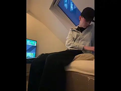 colar55x online show from February 2026 05:06:02 PM