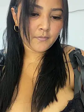 Snapshot of sashaoficial_ chatting on February 2026 10:50:02 PM sashaoficial online show from February 2026 10:50:02 PM