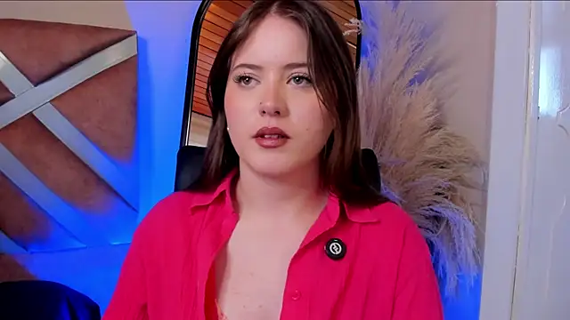 Snapshot of viol_collins__ chatting on September 2025 07:47:02 PM viol collins   online show from September 2025 07:47:02 PM