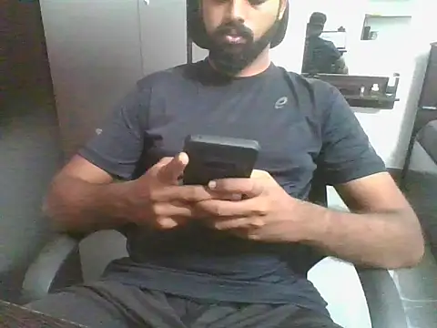 lovelyakash69 online show from September 2025 03:39:02 AM