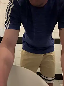 tipetto06 online show from September 2025 03:56:02 PM