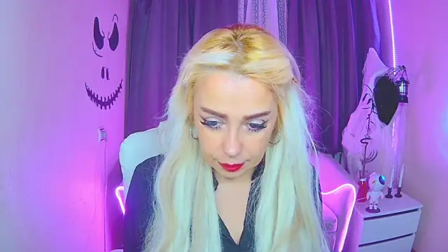 KatrinaCharm online show from November 2025 07:11:02 AM