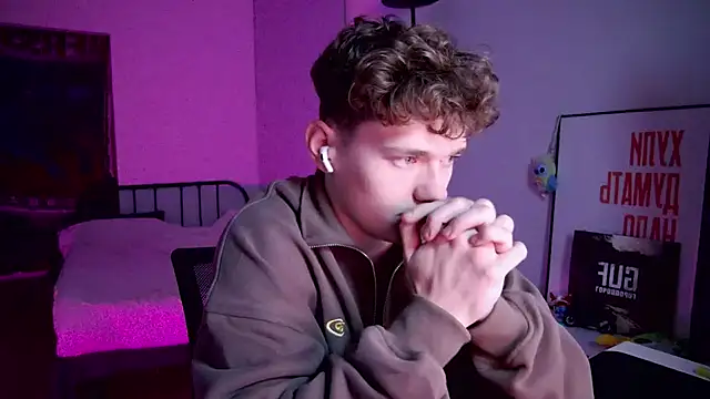 DanyDavis online show from September 2025 09:26:02 PM