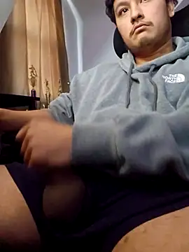 Snapshot of ChiefOTF chatting on October 2025 03:35:02 PM ChiefOTF online show from October 2025 03:35:02 PM