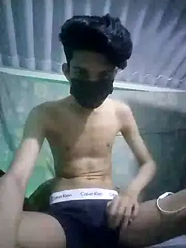 HannanKhan25 online show from September 2025 07:40:02 PM