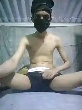 HannanKhan25 online show from October 2025 07:36:02 PM