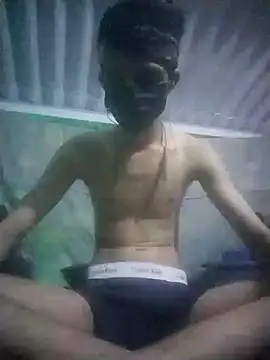 HannanKhan25 online show from December 2025 07:51:02 PM