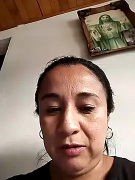 Snapshot of MELODY__06 chatting on May 2026 04:15:02 PM MELODY 06 online show from May 2026 04:15:02 PM