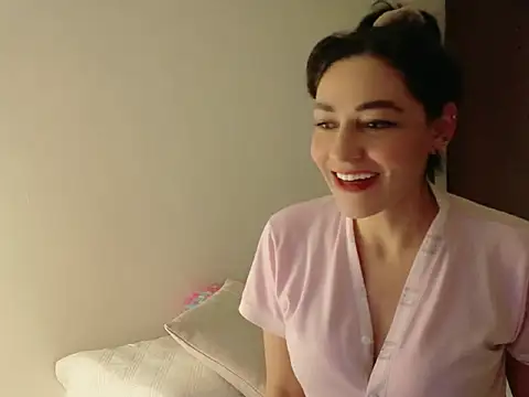 Alicia Montess online show from January 2026 03:34:02 AM