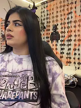 Kariina  69 online show from October 2025 03:25:01 AM