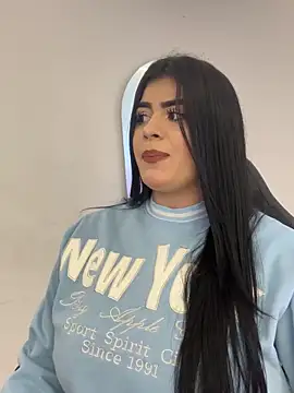 Kariina  69 online show from November 2025 08:16:01 PM