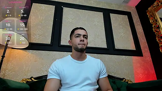 Snapshot of GrantBlake chatting on November 2025 05:29:01 AM GrantBlake online show from November 2025 05:29:01 AM