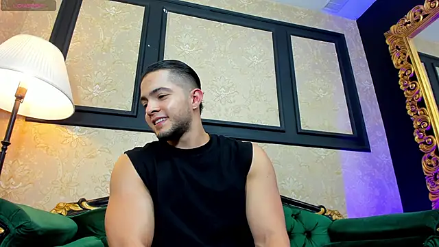 Snapshot of GrantBlake chatting on November 2025 06:36:02 AM GrantBlake online show from November 2025 06:36:02 AM