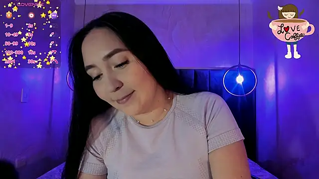 Snapshot of AlissaJoness chatting on November 2025 11:55:02 AM AlissaJoness online show from November 2025 11:55:02 AM