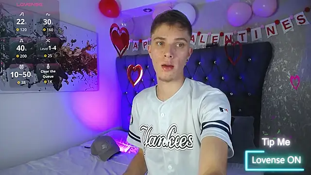 Robbin Blaze online show from February 2026 05:04:01 AM