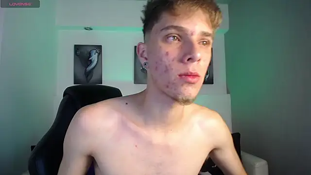 Robbin Blaze online show from March 2026 05:13:01 AM