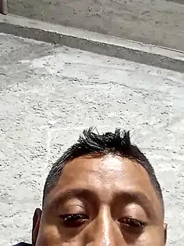 Snapshot of luuiss12 chatting on September 2025 12:56:02 AM luuiss12 online show from September 2025 12:56:02 AM