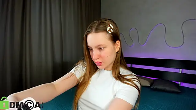 Candy Cansew online show from February 2026 09:21:02 AM