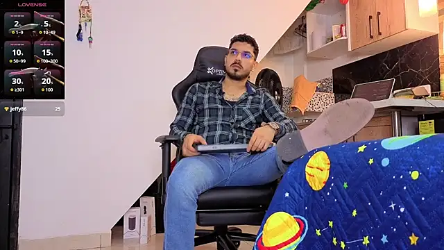 Snapshot of samuelcoopeer chatting on February 2026 07:32:02 PM samuelcoopeer online show from February 2026 07:32:02 PM