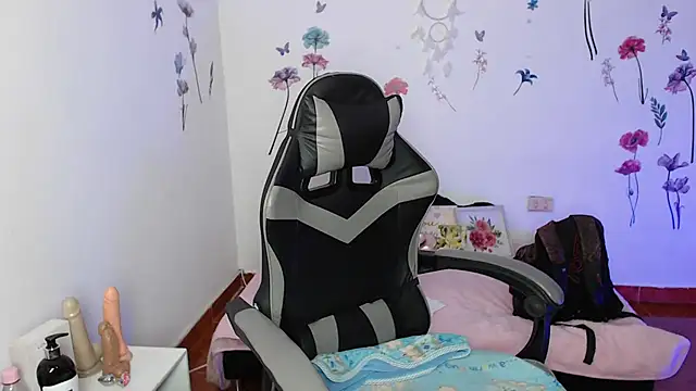 mariaana  222 online show from March 2026 04:07:01 AM