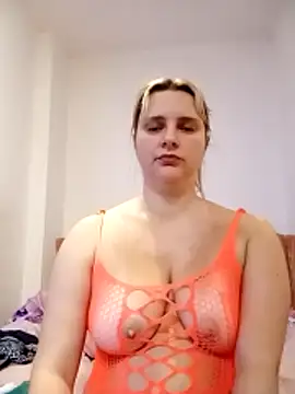 JessicaItalia online show from November 2025 10:03:02 AM