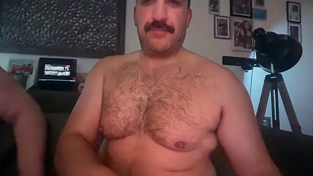 CloudyMuscleBeefy online show from March 2026 02:01:02 AM