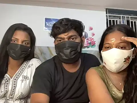 Snapshot of Tamil_india_couples_ chatting on May 2026 05:18:02 PM Tamil india couples online show from May 2026 05:18:02 PM