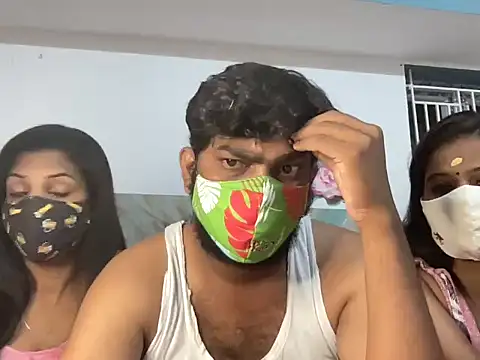 Snapshot of Tamil_india_couples_ chatting on May 2026 06:25:02 PM Tamil india couples online show from May 2026 06:25:02 PM