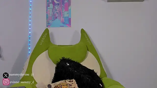 sammy devinne online show from December 2025 11:00:01 PM