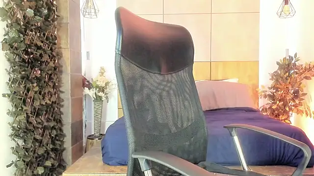 Snapshot of MarcusBlack_ chatting on May 2026 11:26:02 AM MarcusBlack online show from May 2026 11:26:02 AM