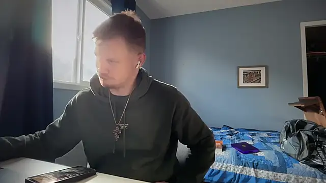 lustylyndon online show from April 2026 03:06:01 PM