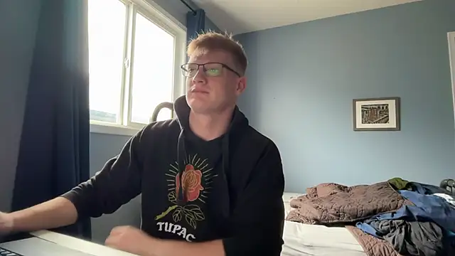 lustylyndon online show from May 2026 04:25:01 PM