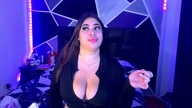 Snapshot of jazminslut chatting on February 2026 11:45:02 PM jazminslut online show from February 2026 11:45:02 PM