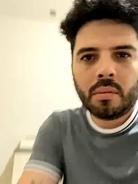 uto857 online show from November 2025 10:41:02 PM