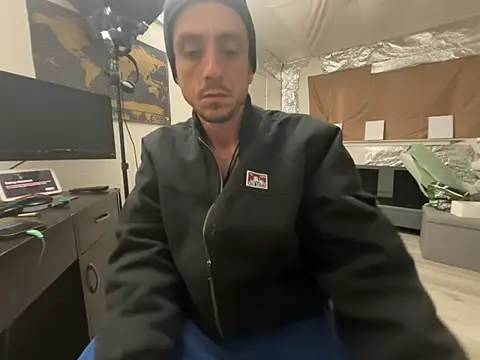 bigthingss69 online show from June 2026 01:23:01 AM