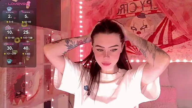 HolyMiax online show from October 2025 04:03:02 AM