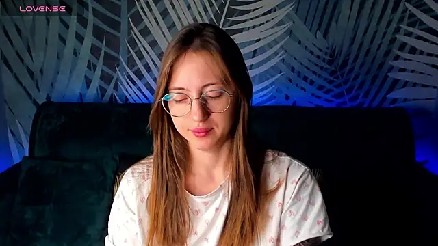 ChristyCrayme online show from December 2025 10:41:02 PM