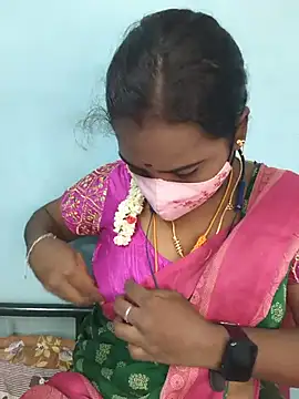 Snapshot of Tamil_riyalini12 chatting on June 2026 04:39:01 AM Tamil riyalini12 online show from June 2026 04:39:01 AM