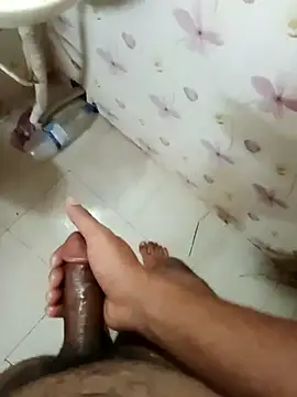 Snapshot of zim200 chatting on April 2026 09:02:01 AM zim200 online show from April 2026 09:02:01 AM