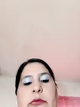 Aymacyn online show from December 2025 09:00:01 PM